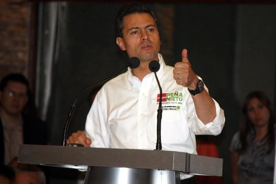 Segn Presidencia, entre 2010 y 2013, Pea Nieto, se reuni con mltiples empresarios nacionales y extranjeros con inversiones en Mxico.