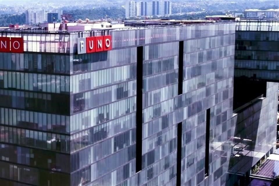 Pigeon explicó que una fibra es un vehículo transparente que no paga impuestos, distribuye los dividendos y quien paga el impuesto es el tenedor de los certificados.