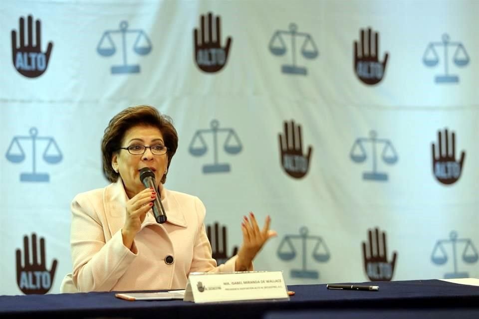 Isabel Miranda de Wallace, presidenta de Alto al Secuestro, en conferencia de prensa.
