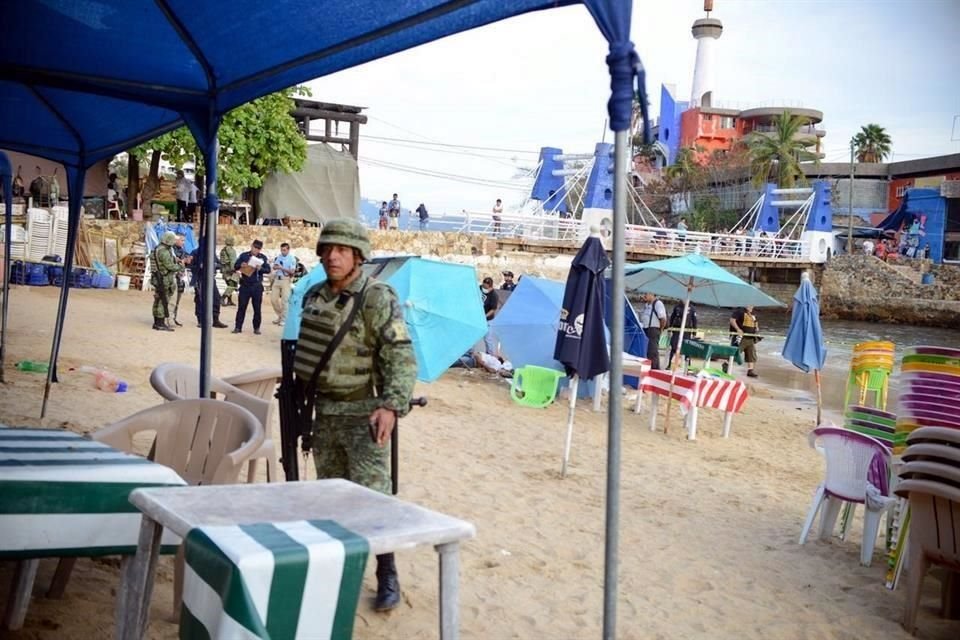 Un hombre fue asesinado en el rea de playa caletilla en Acapulco.