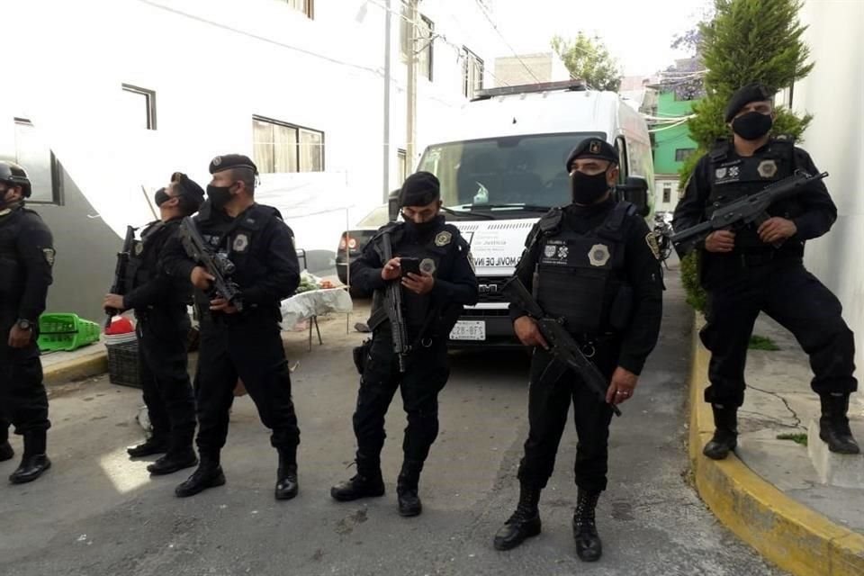 Agentes encubiertos de la Secretaría de Seguridad Ciudadana acudieron a ese lugar a realizar un operativo pero fueron recibidos a tiros.