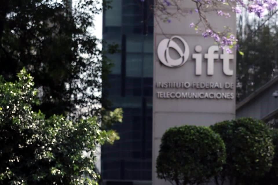 Hace unos días, INAI ordenó al IFT hacer pública de forma integra la controversia. 