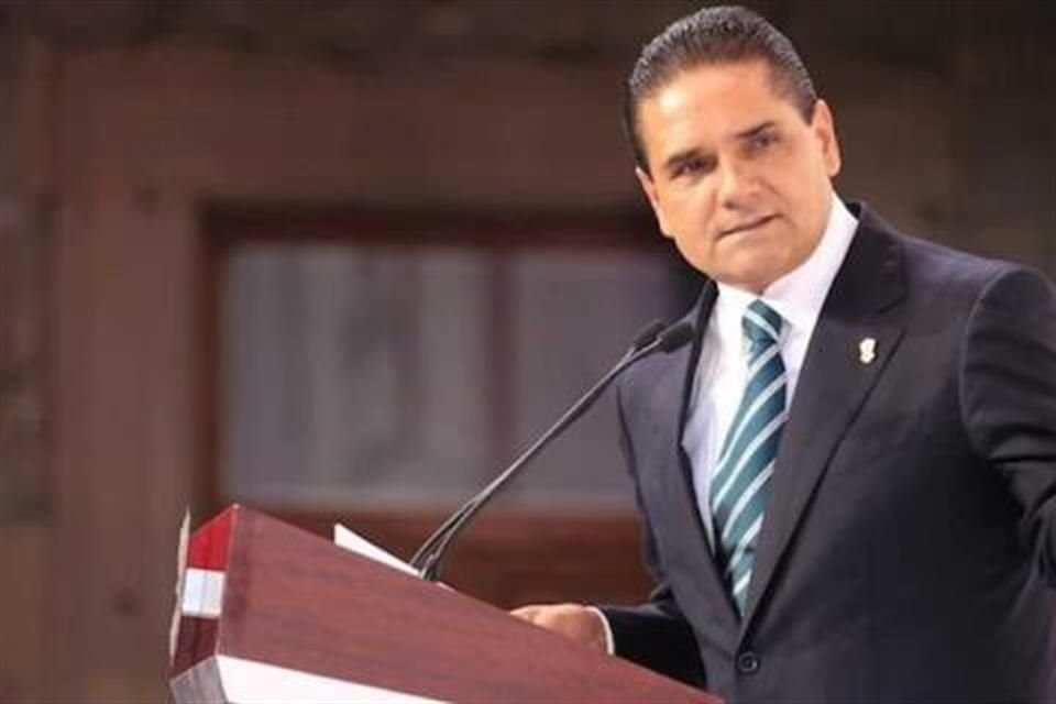 El Gobernador de Michoacn critic la figura de coordinadores federales del prximo Presidente de la Repblica.