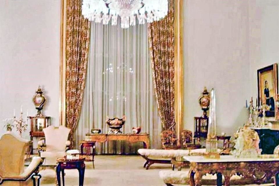 La residencia tiene 63 obras de arte y mil 390 objetos, muebles y accesorios decorativos que en 2005 fueron valuados en 75.5 millones de pesos.