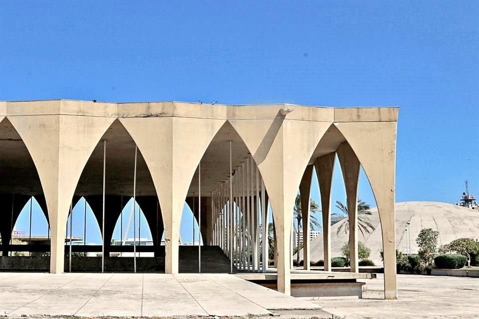 La sede del proyecto ser el recinto ferial Rashid Karami, un espacio diseado por Oscar Niemeyer y que se construy parcialmente hasta 1974, cuando se detuvo a causa del estallido de la guerra civil.