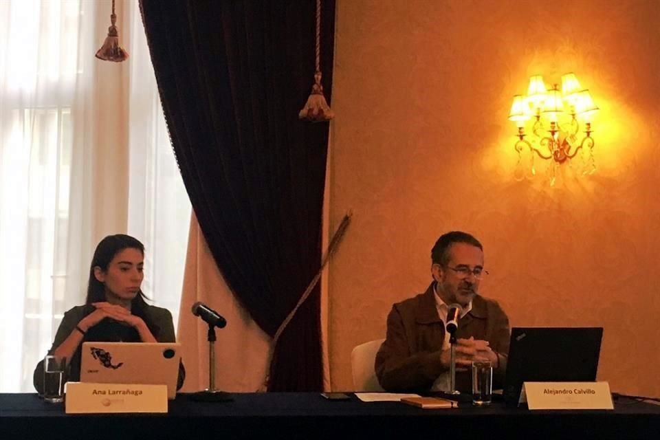 Miembros de la organización el Poder del Consumidor presentaron pruebas de anexo en TLCAN contra etiquetado frontal.