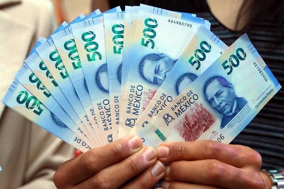 Según estimaciones de Hacienda, el 2018 cerrará con un gasto total en pensiones de 793 mil 700 millones de pesos.