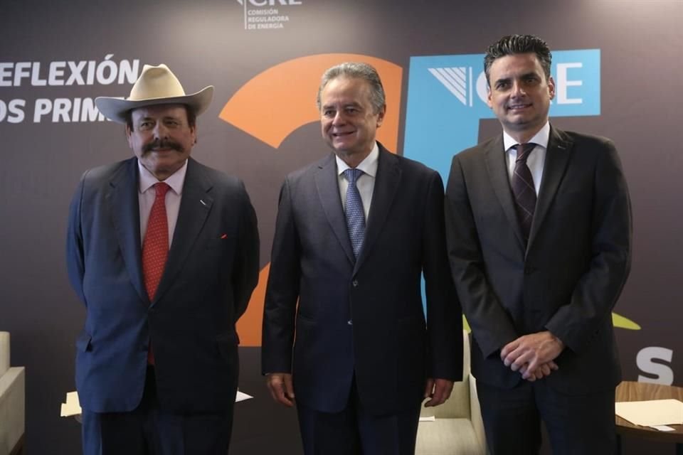 Para el desarrollo de proyectos como la carboeléctrica en Coahuila se requerirá inversión pública y privada.