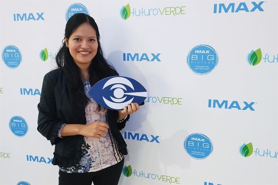 Tania Castillo, egresada del CCC, dirigi 'La Isla Galpagos Mexicana', corto ganador de los premios del Pblico y del Jurado en el certamen IMAX In Focus.
