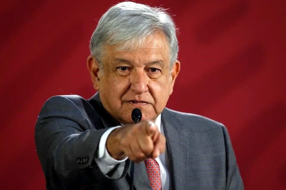 El presidente Andrs Manuel Lpez Obrador da la palabra a los reporteros en sus conferencias de prensa matutinas, sin ayudantes ni voceros.