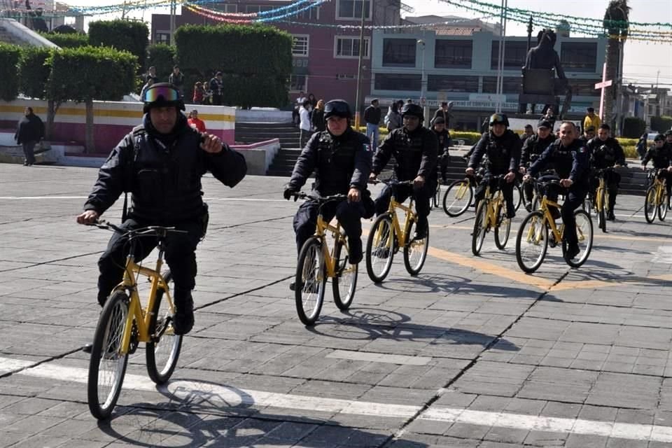 Debido al desabasto de gasolina en Nezahualcyotl, los policas municipales harn recorridos de vigilancia en bicicletas y no en patrullas.