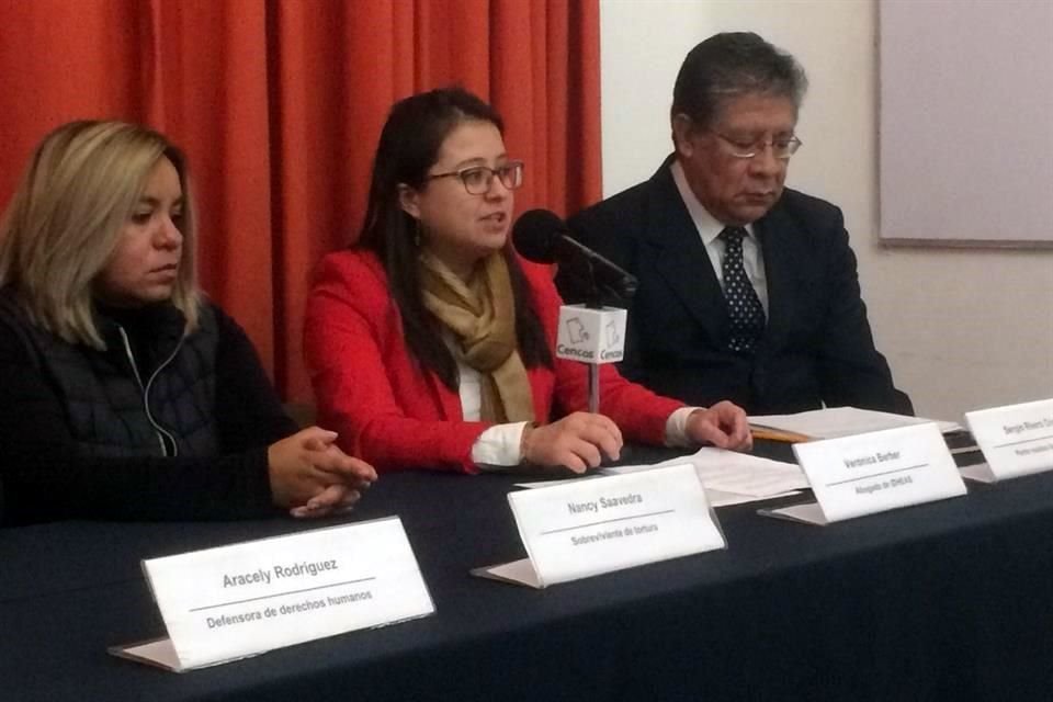 Antes de que la dejaran libre, los agentes le advirtieron que si hablaba la iban a desaparecer.