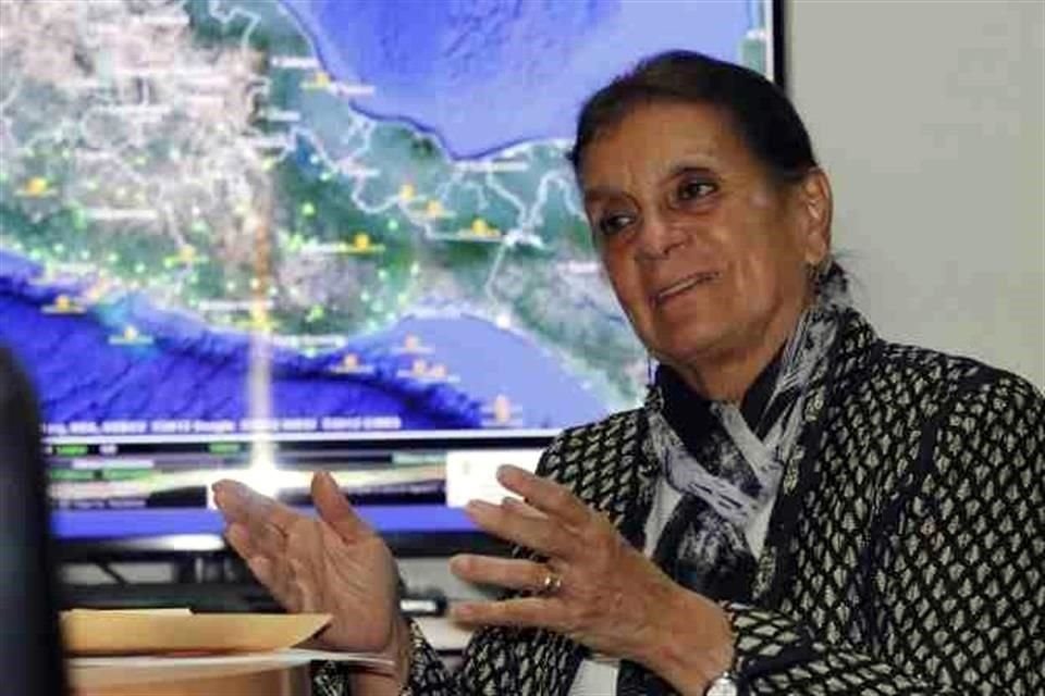 Ante cuestionamientos, Urzúa respondió que la responsabilidad de la seguridad y protección civil en los mercados no solo corresponde a la dependencia a su cargo, también a las alcaldías.