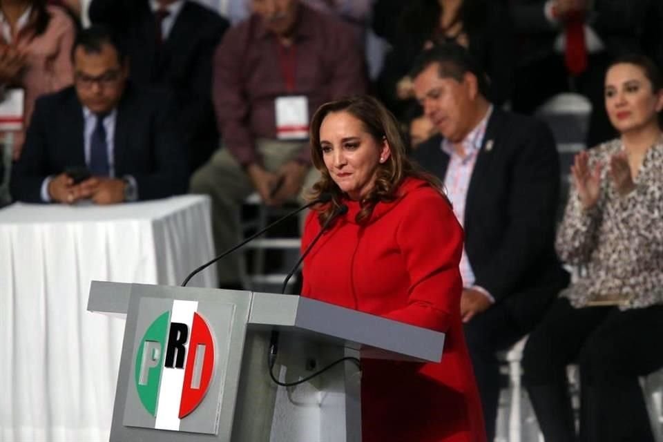 'Lo digo con mucho gusto, hemos iniciado una nueva etapa en el PRI, de conciliacin, apertura y democracia, porque as lo ha pedido la militancia de todo el Pas', dijo Claudia Ruiz.