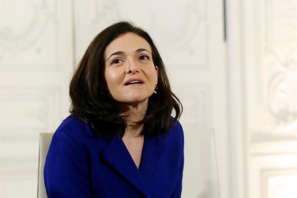 Sheryl Sandberg, directora de operaciones de Facebook.