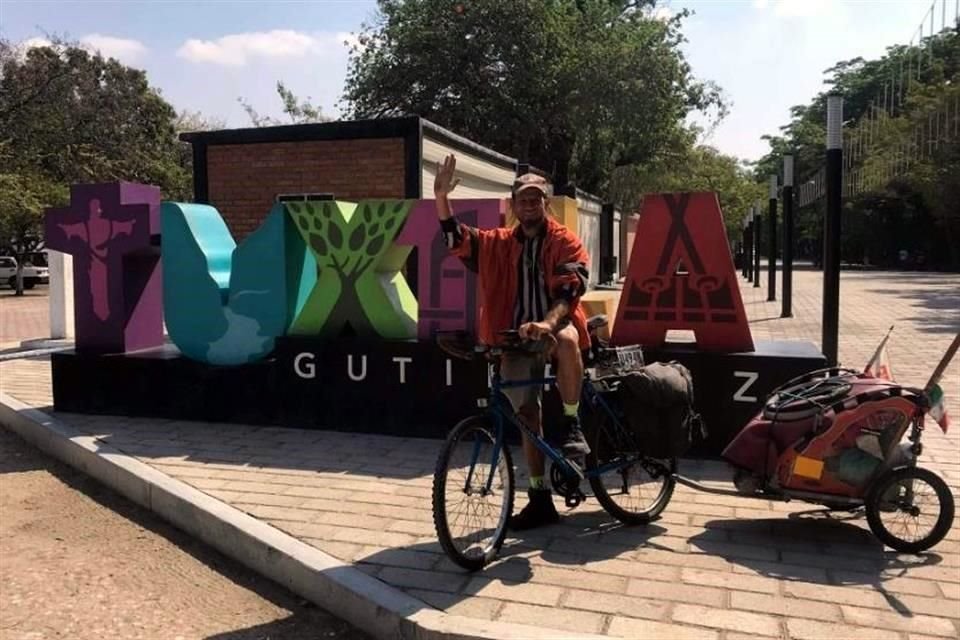 Segn el reporte del Fiscal, el ciclista polaco arrib a Tuxtla Gutirrez el 16 de abril y dio una entrevista a medios de comunicacin.