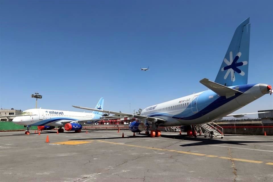 Morán Moguel también informó que la aerolínea enfrenta un adeudo con el Aeropuerto Internacional de la Ciudad de México (AICM).