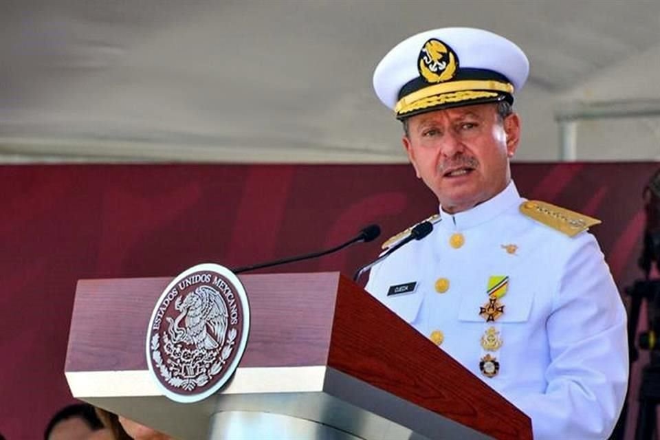 Rafael Ojeda, Secretario de Marina.
