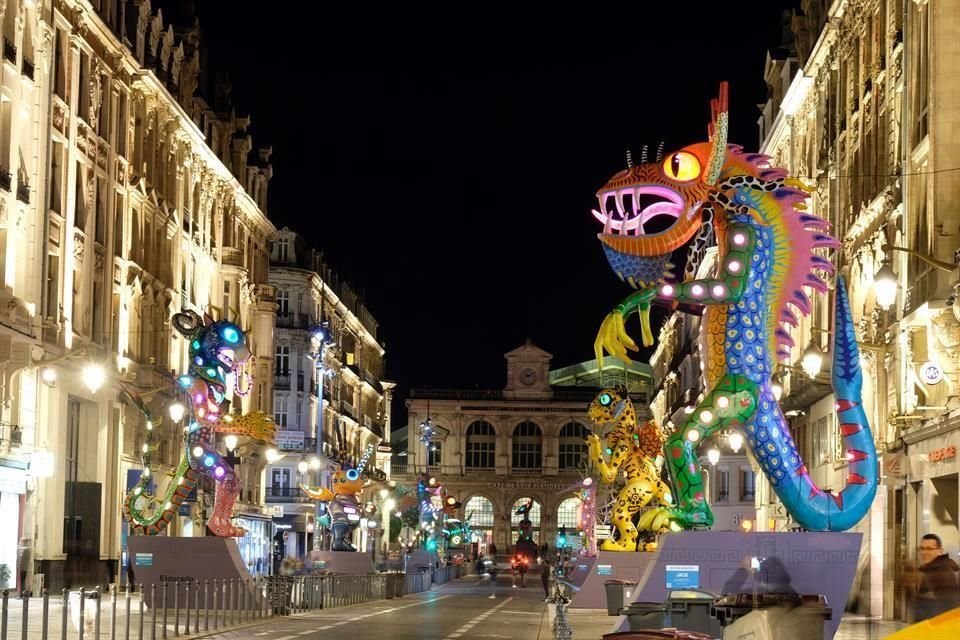 En las calles de Lille, en Francia, se aprecia la presencia de artistas mexicanos.