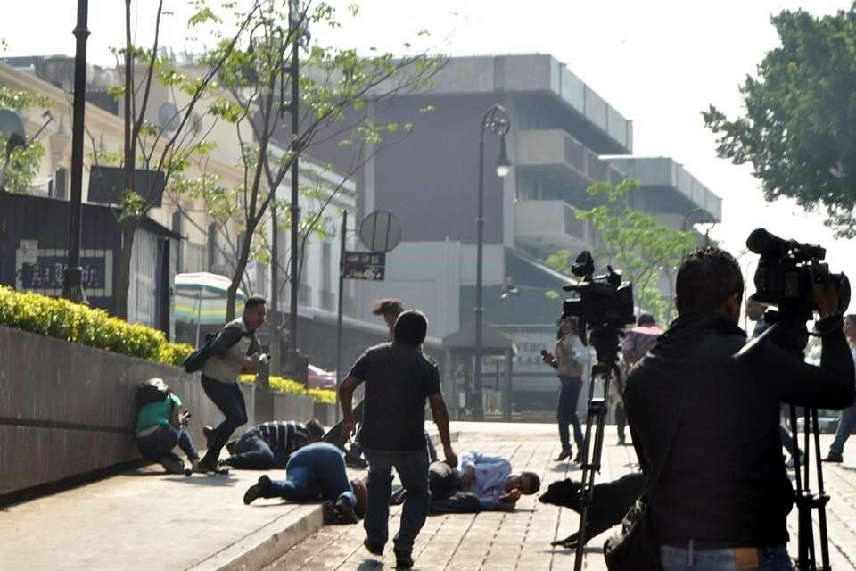 Por el ataque en el centro de Cuernavaca murieron dos personas.