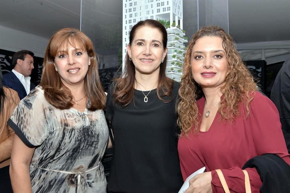 RocÍo Navarro, Lisa Serdán y Nora Castrejón