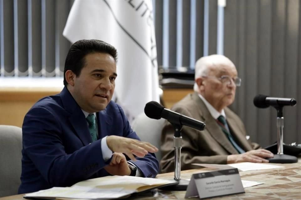 Gerardo García Marroquín (izq) se apartó de la investigación contra su cuñado, el senador Ricardo Monreal.