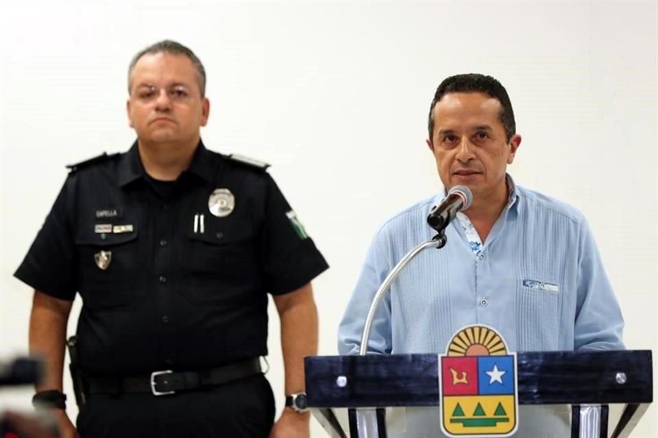 El Gobernador de Quintana Roo, Carlos Joaquín González, anunció que la SSP, a cargo de Jesús Alberto Capella Ibarra, asumió la seguridad de ese Municipio.