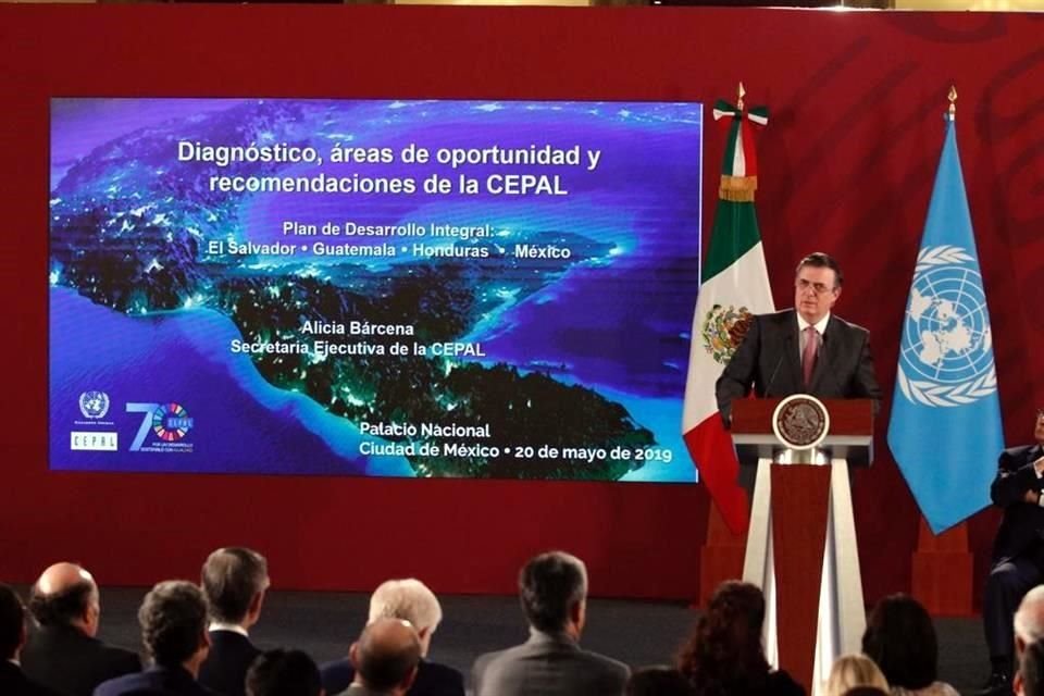 El Canciller Ebrard recordó que el Presidente López Obrador le instruyó desde la transición que este plan era una prioridad para la política exterior mexicana.