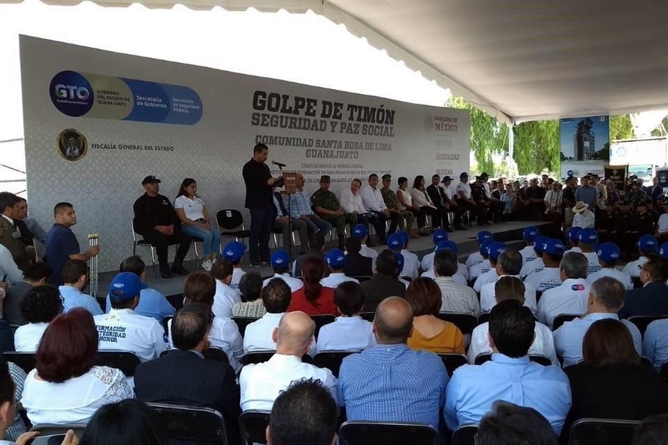 El evento fue encabezado por el titular de la SSPC, Alfonso Durazo y el Gobernador Diego Sinhue Rodríguez.