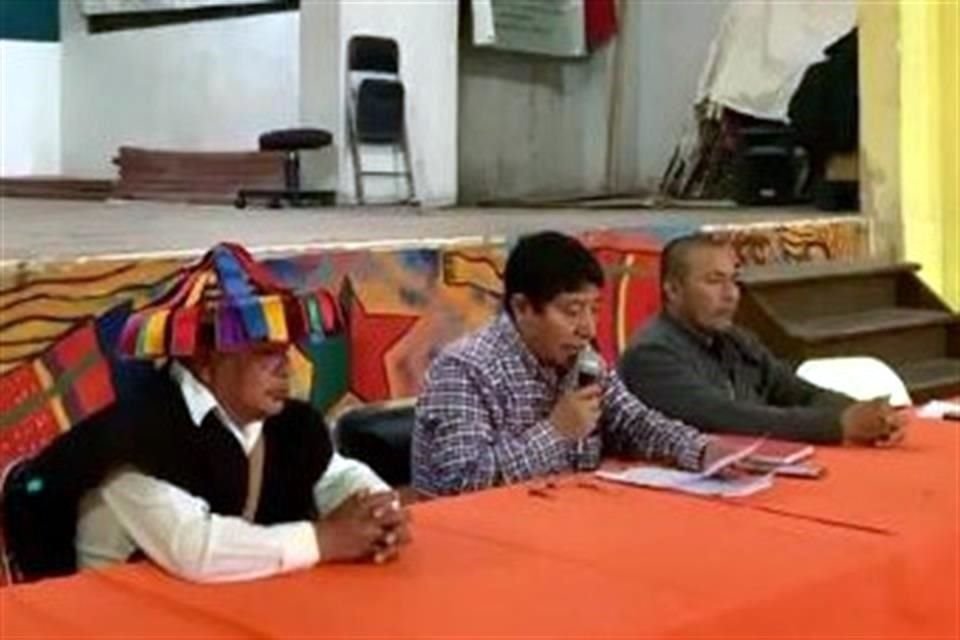 Abraham Girón Luna, de la comunidad tzeltal de Chiapas, externó su preocupación por la construcción de megaproyectos.