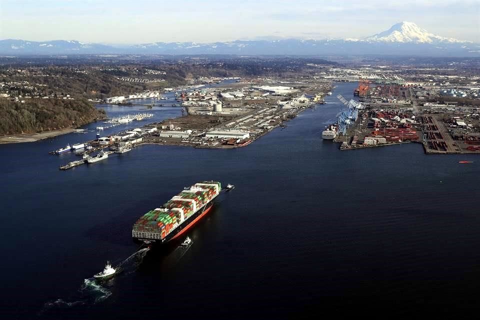 El Presidente Donald Trump amenazó el jueves pasado con imponer arancel de 5 por ciento a todos los productos mexicanos que entren a su país a partir del 10 de junio e ir incrementándolo.