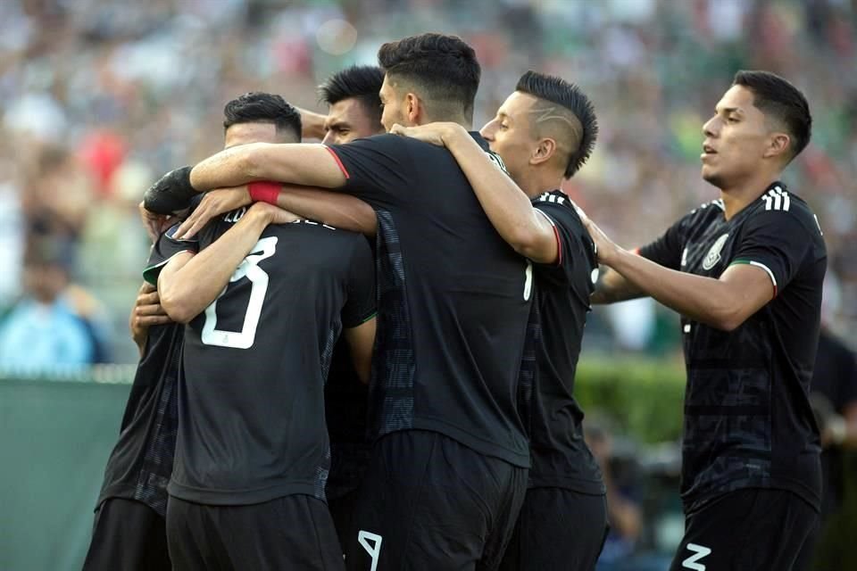 México tuvo un debut redondo en la Copa Oro, al golear 7-0 a Cuba.