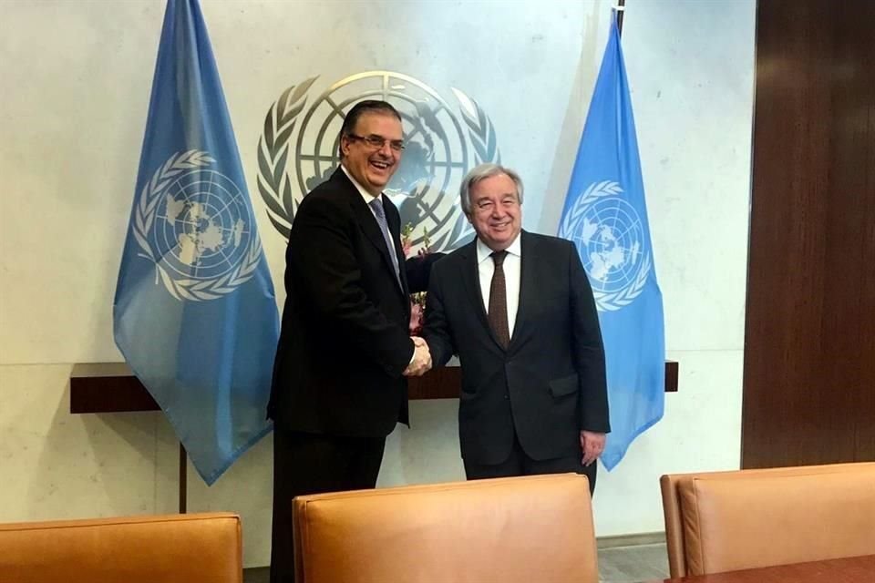 Ebrard en su encuentro de ayer con Guterres en la sede de la ONU.