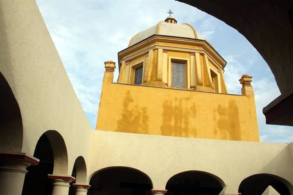 La primera residencia en el Obispado se construyó en 1787.