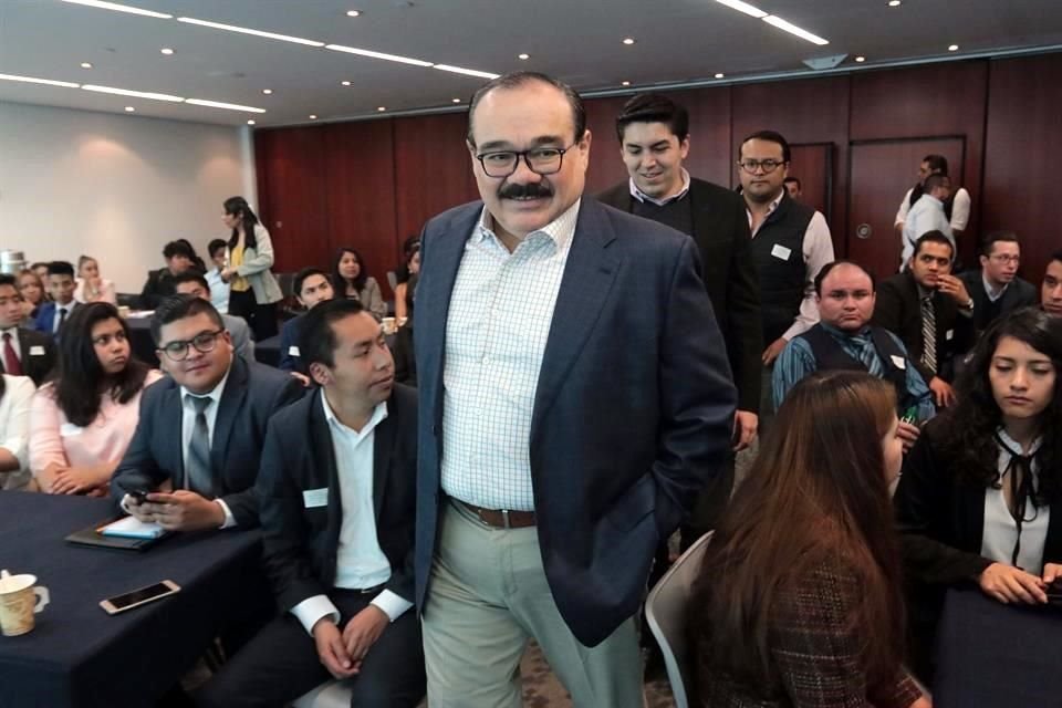 Jorge Carlos Ramírez Marín, senador del PRI, pidió no ventilar en los medios el caso de Emilio Lozoya.