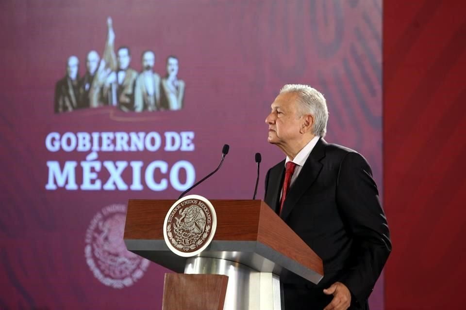 El Presidente López Obrador inicia sus conferencias de prensa en punto de las 7:00 horas. 