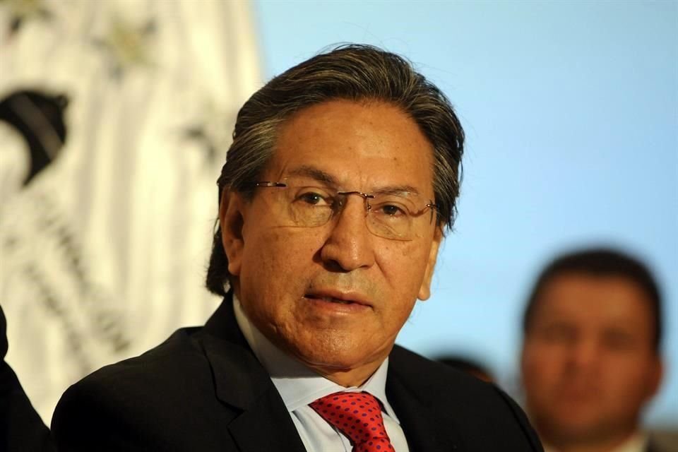 El ex Presidente de Perú, Alejandro Toledo, llegó a la corte en California, donde un juez resolverá si le concede la libertad bajo fianza.