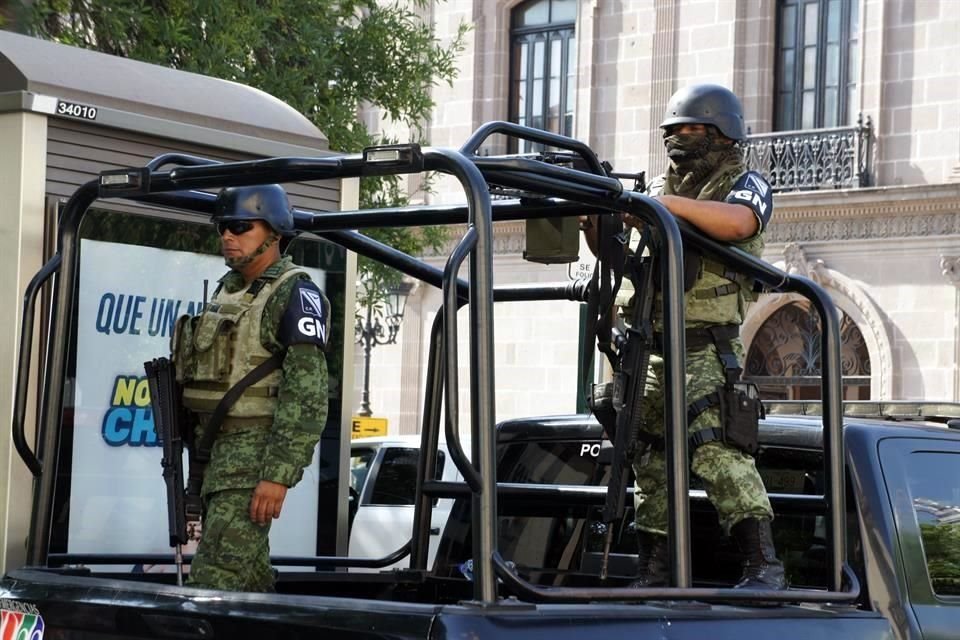 El ex mando reprochó que se acuse sin pruebas al Ejército en casos como los de Ayotzinapa o la ejecución de jóvenes en Nayarit.