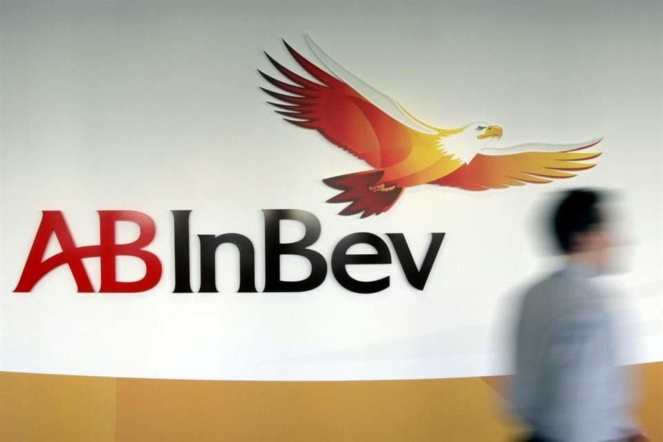 AB InBev es la mayor cervecera del mundo con marcas como Budweiser y Corona.