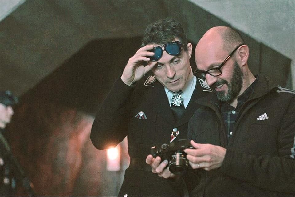 El cinefotógrafo está nominado por el episodio 'Jahr Null', de 'The Man in the High Castle'.