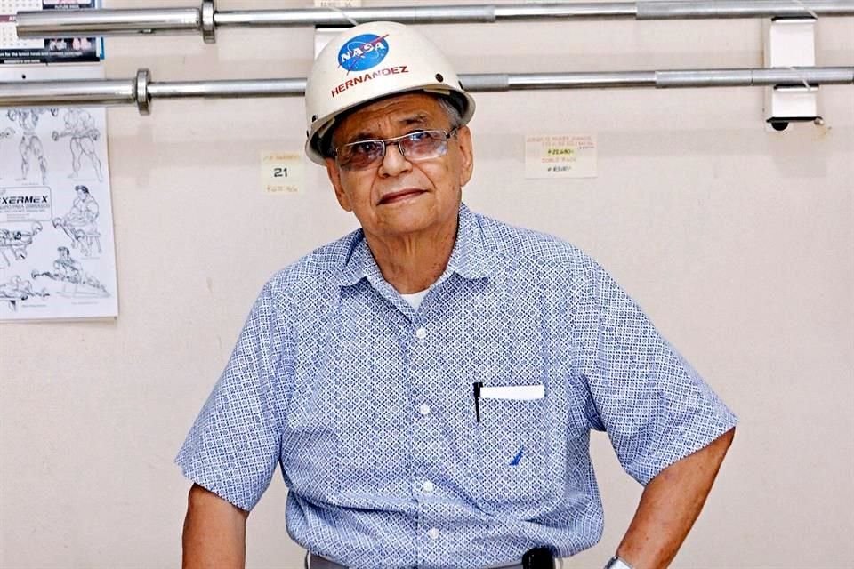 El artista oaxaqueño Héctor Hernández diseñó la insignia de la misión Apolo 11.