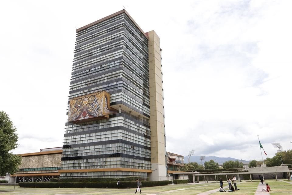 La empresa Operbes, de Emilio Azcrraga, ofrecer el servicio de banda ancha al campus central de la UNAM.