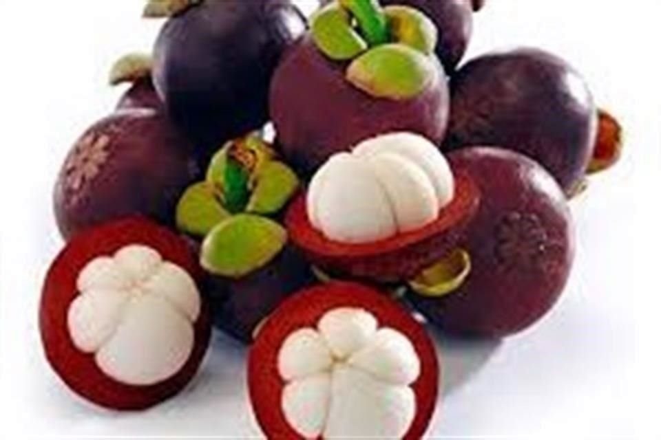 Mangostán, es una de las frutas exóticas que están llamando la atención en los consumidores en Europa.