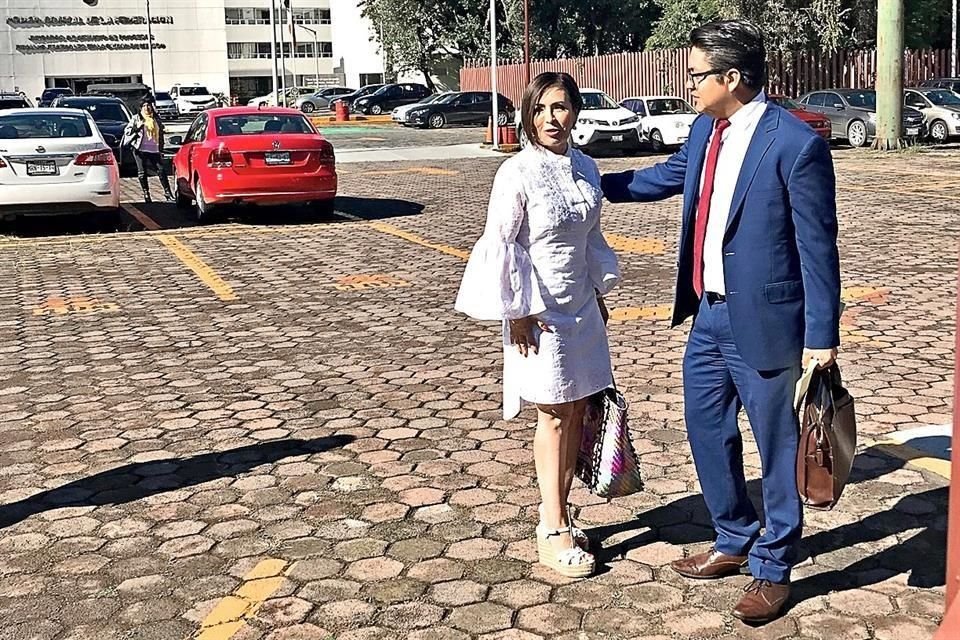 En compañía de su defensa, Rosario Robles acudió el jueves al Reclusorio Sur para la audiencia inicial por la Estafa Maestra.