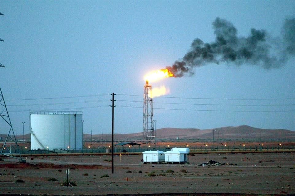 El alza reportada por la EIA fue mucho menor a la estimada por el Instituto Americano del Petróleo.