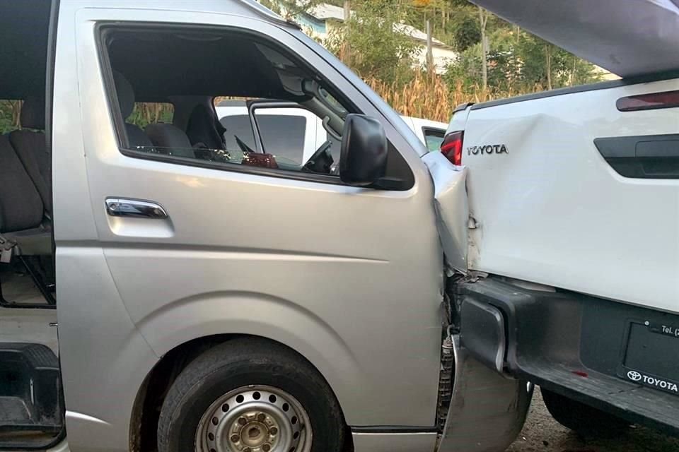 La camioneta chocó en una vialidad de Huautla de Jiménez, Oaxaca.