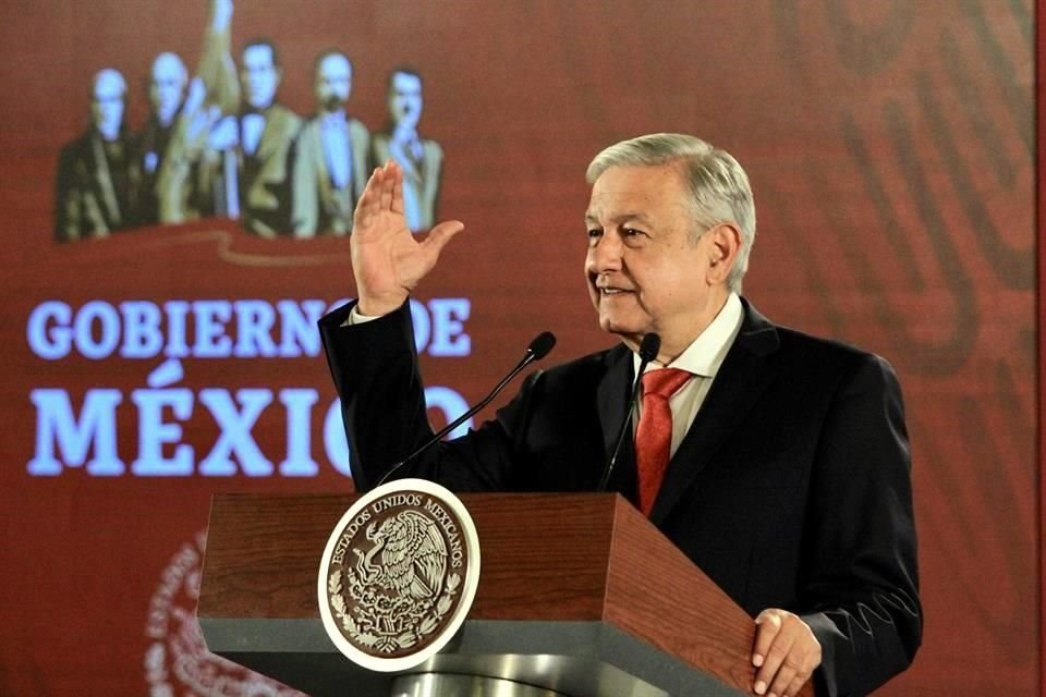 López Obrador dijo que la FGR tiene el balance del dinero y las cuentas abandonadas que podrían ser utilizadas.