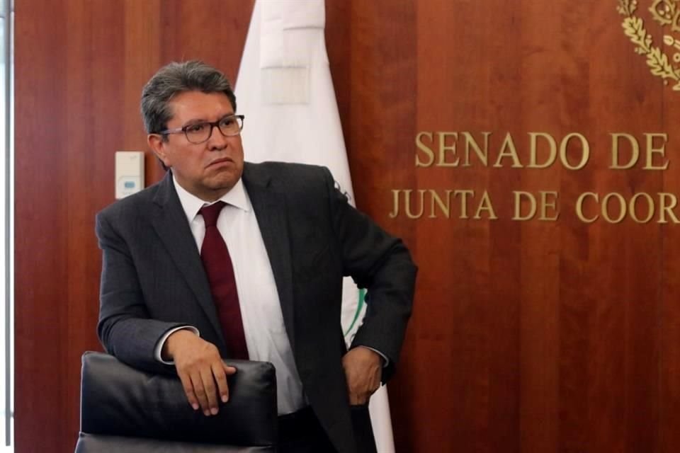 El senador afirmó que no se sentía aludido por las declaraciones de López Obrador.