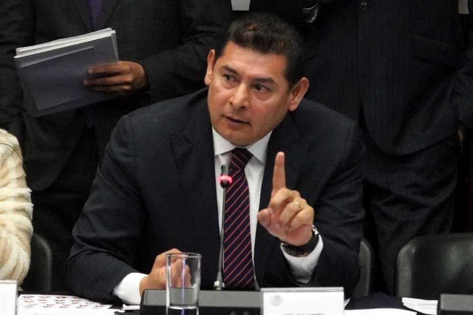 El parlamentario poblano señaló a los Gobiernos del PAN en Puebla por incurrir en irregularidades.  