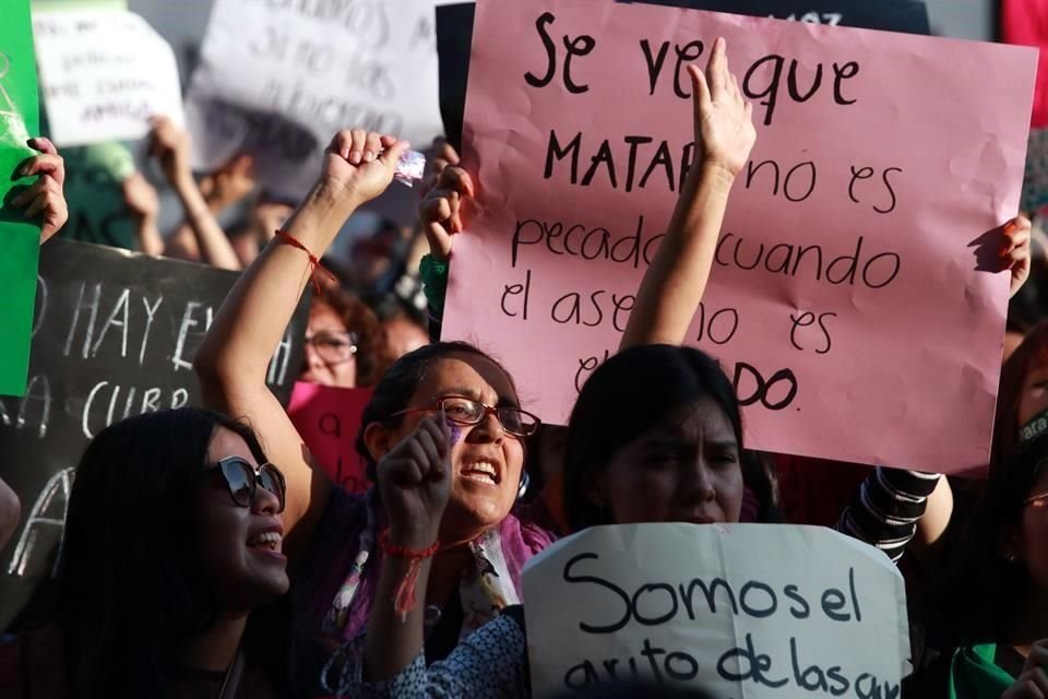Colectivos feministas han reclamado a las autoridades medidas para frenar la violencia contra las mujeres en el País.